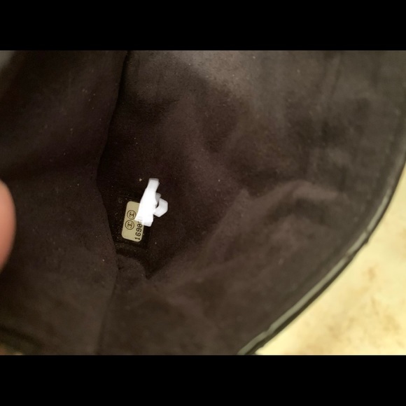 Auth Chanel Black Leather Mini Pochette Wallet bag - Picture 5 of 8